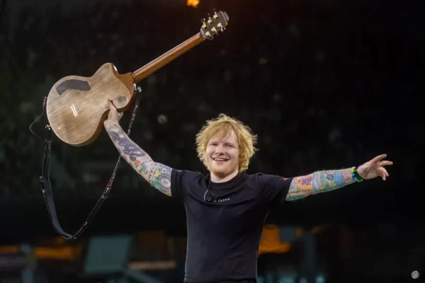 Ed Sheeran acknowledges the crowd at Levi’s Stadium in Santa Clara, Calif., during his concert on Saturday, Sept. 16, 2023. (Karl Mondon/Bay Area News Group)
