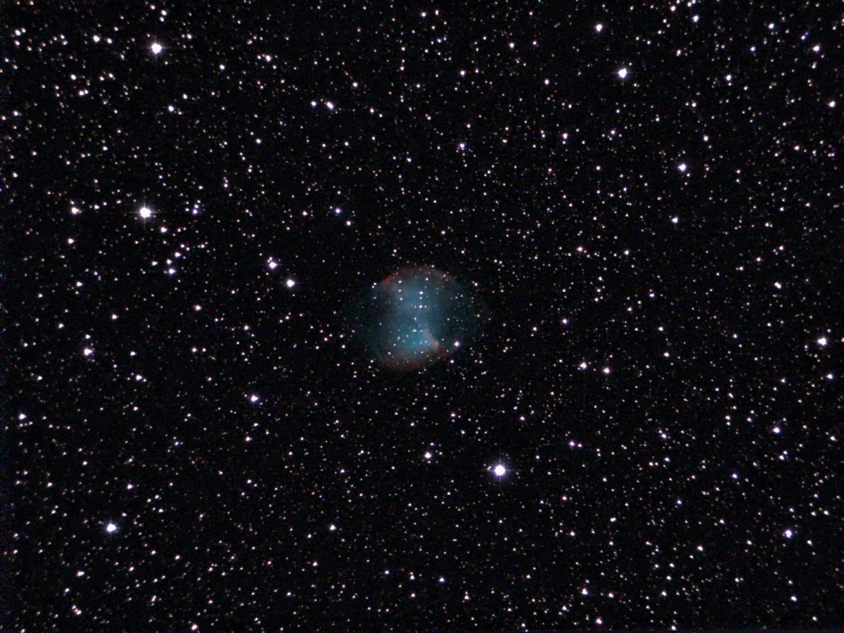 Picture+of+the+Dumbbell+Nebula+taken+at+Astronomy+Night.