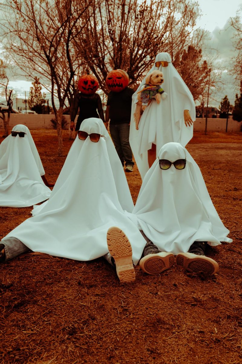 Last-Minute Halloween Costume Hacks: Spooktacular and Side-Splitting Ideas