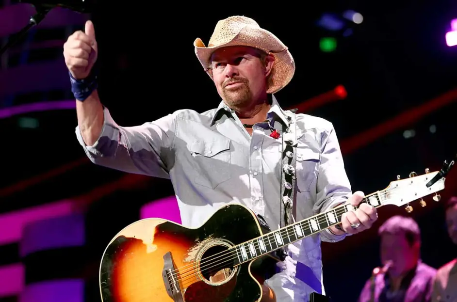 Toby Keith Passes Away