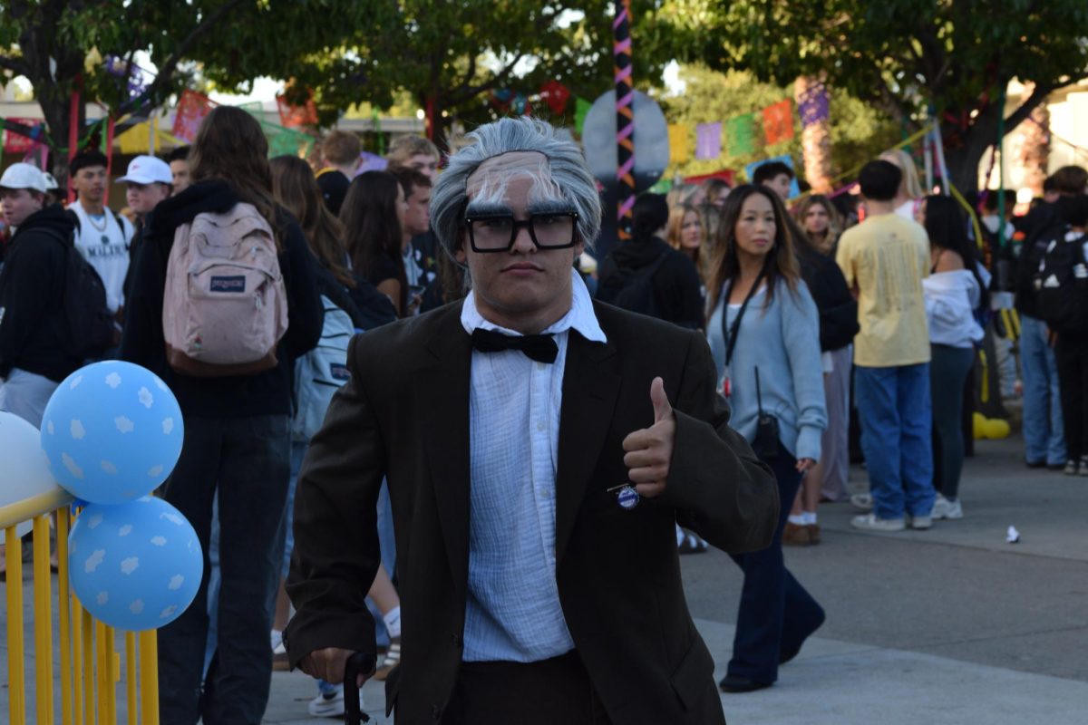 Senior student playing as Carl Fredricksen.